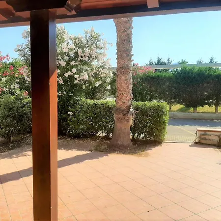 Lovely In With Terrace كامبوفيليتْشّي دي روتْشّي